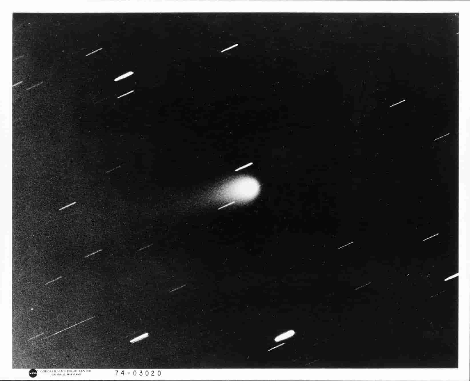 A passagem do cometa Kohoutek registrada pela NASA e por Carlos Drummond de Andrade em 1973